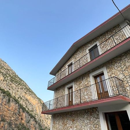 L'Oasi Del Raganello Bed and Breakfast Civita Εξωτερικό φωτογραφία