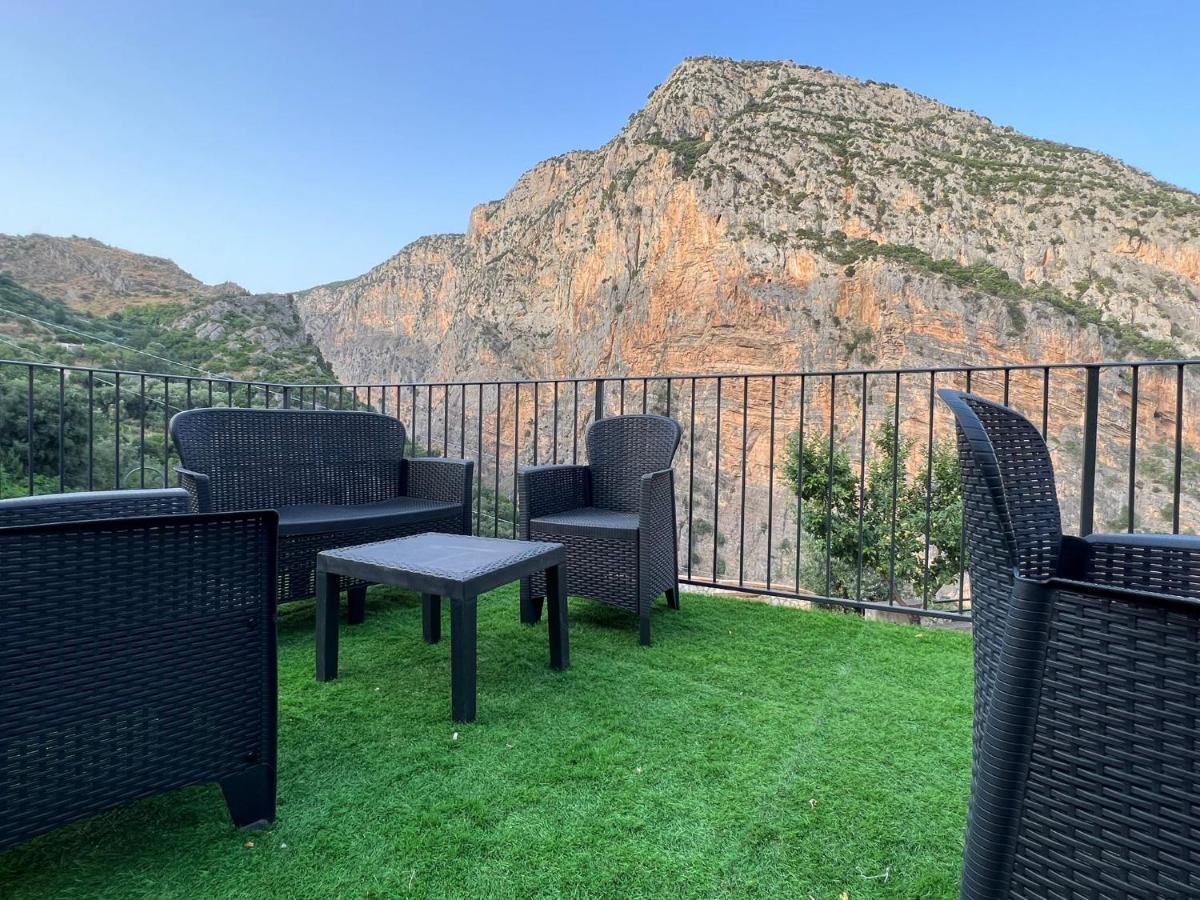 L'Oasi Del Raganello Bed and Breakfast Civita Εξωτερικό φωτογραφία