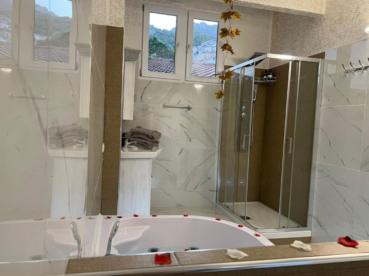 L'Oasi Del Raganello Bed and Breakfast Civita Εξωτερικό φωτογραφία