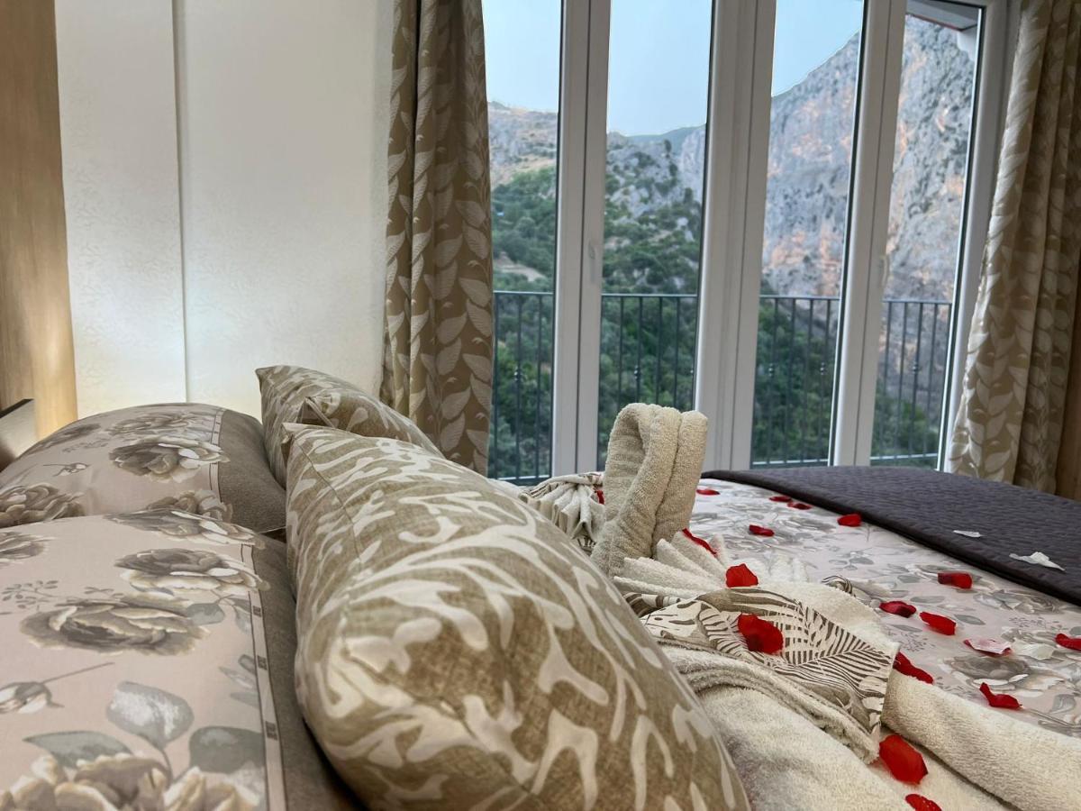 L'Oasi Del Raganello Bed and Breakfast Civita Εξωτερικό φωτογραφία