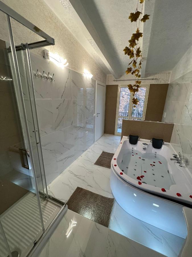 L'Oasi Del Raganello Bed and Breakfast Civita Εξωτερικό φωτογραφία